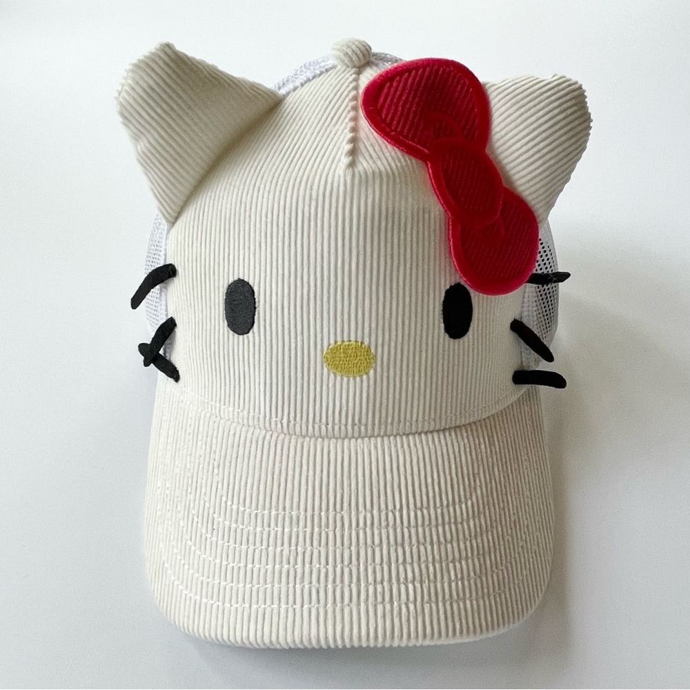 HELLO KITTY By Sanrio Women’s Baseball Trucker Hat Cap White One Size Adjustable